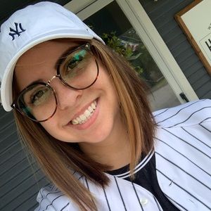 Meet your Posher, Shayna